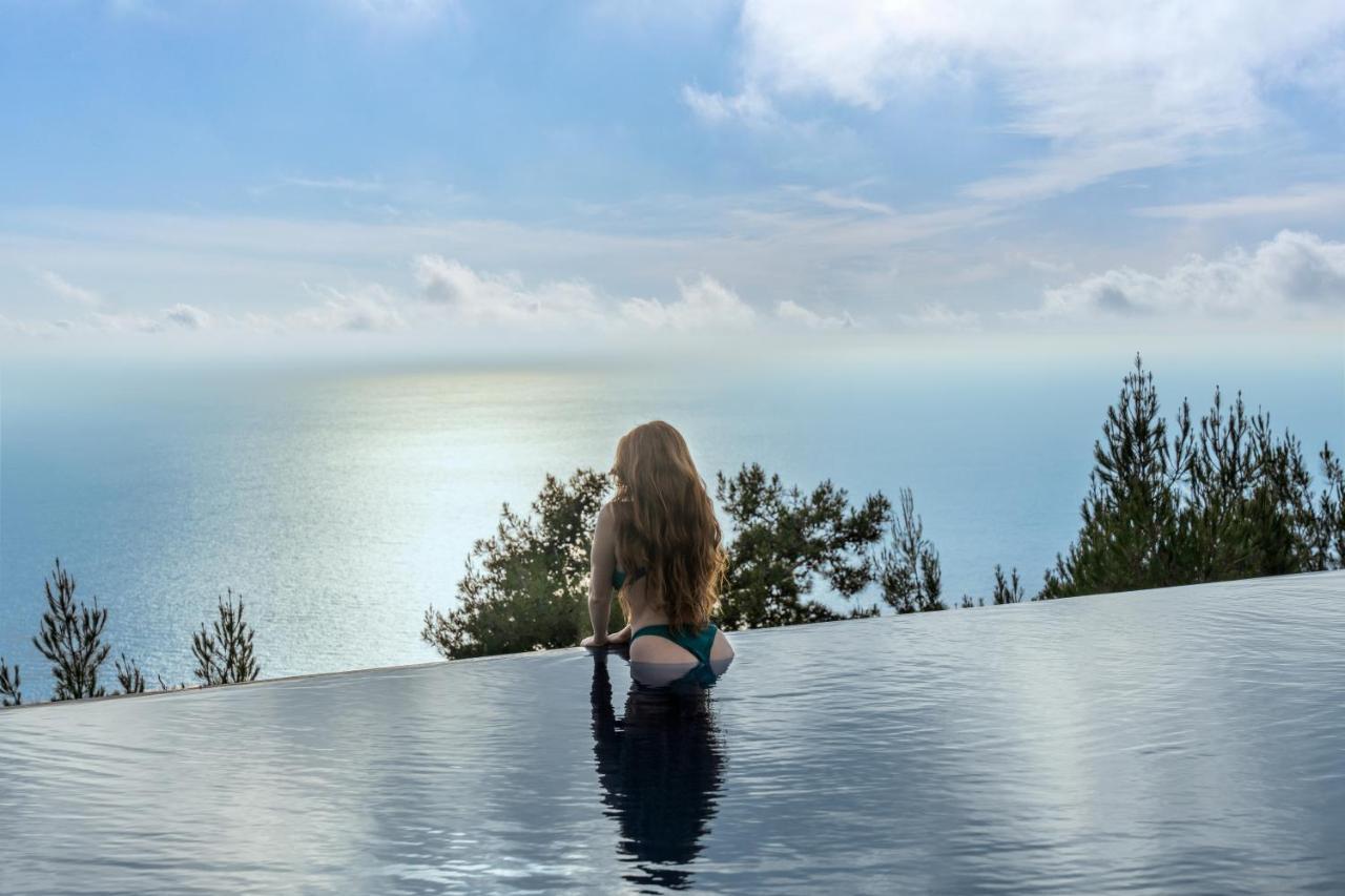 Serenity Boutique Suites อธานนิออน ภายนอก รูปภาพ