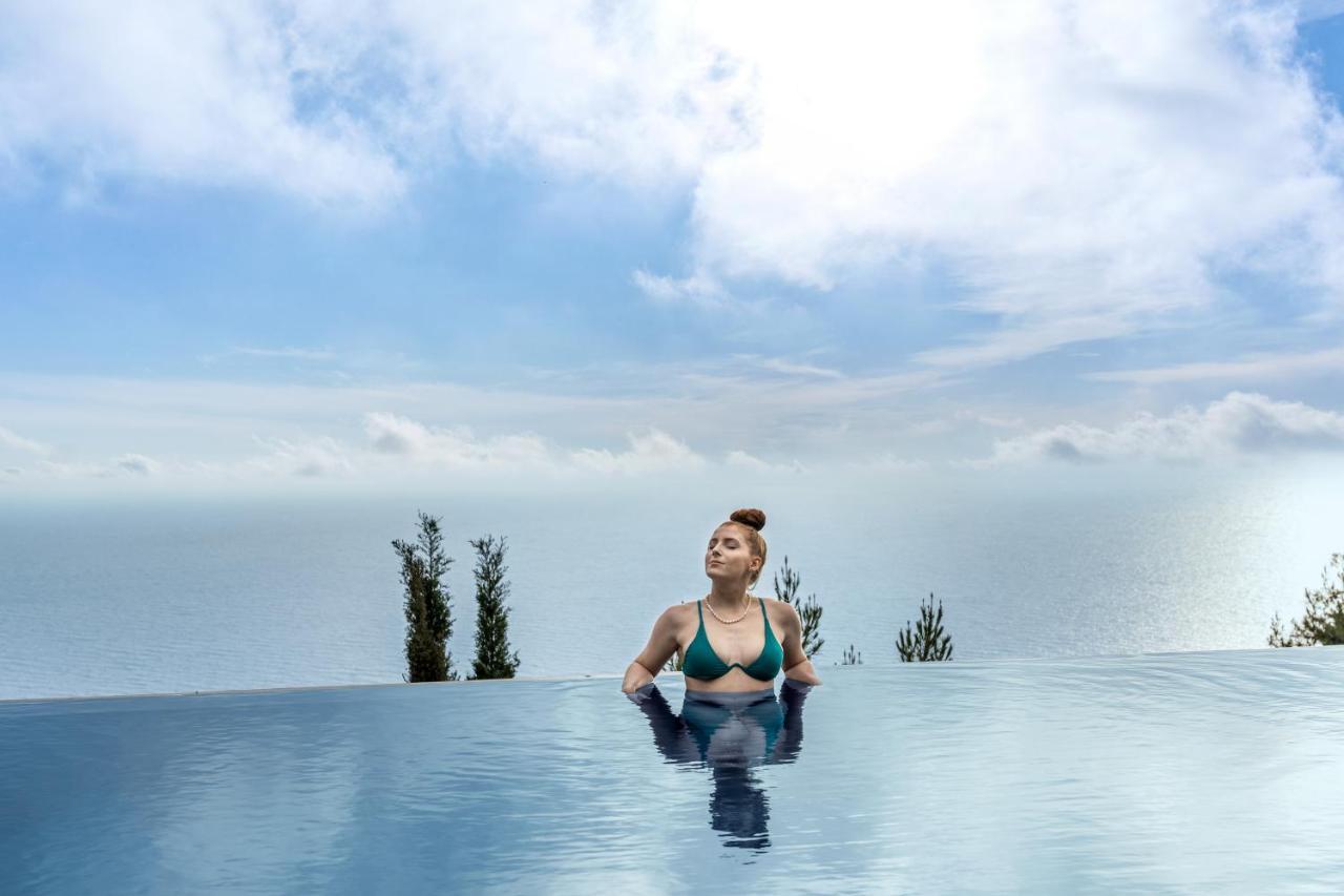 Serenity Boutique Suites อธานนิออน ภายนอก รูปภาพ